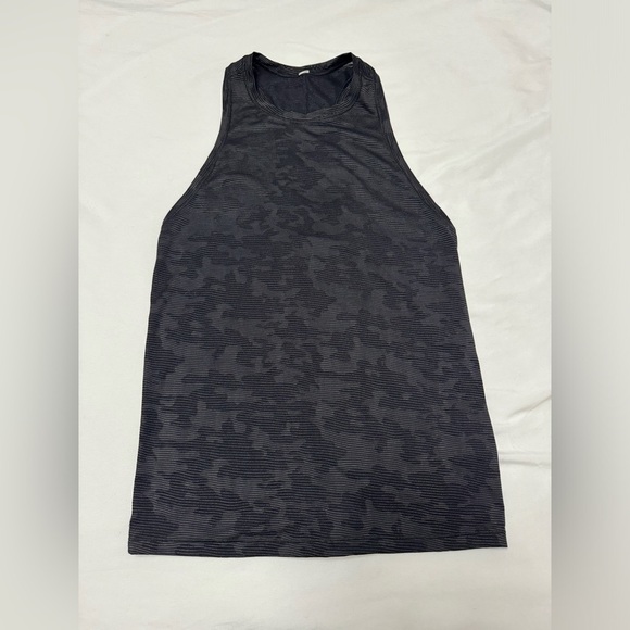 Lululemon Miles Ahead Tank - Picture 4 of 7